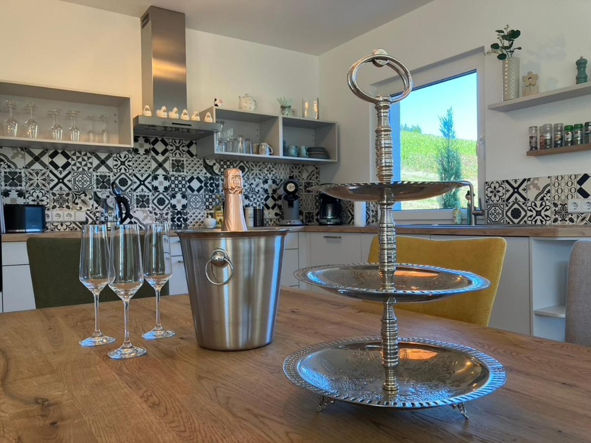 Neu - Premium-Ferienhaus Mosel-Sonne Traben-Trarbach Bagian luar foto